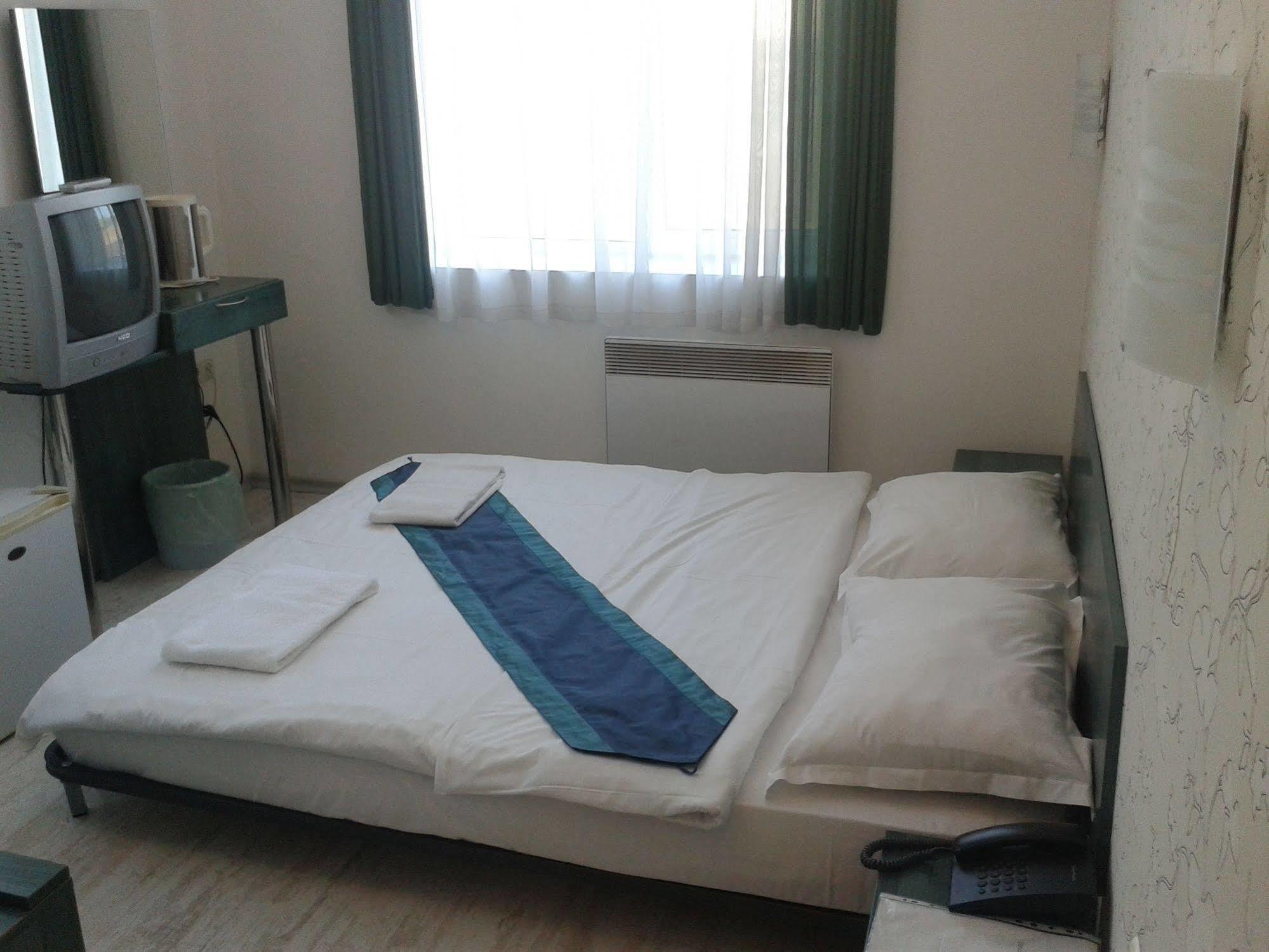 Scotty'S Boutique Hotel Sofia Ngoại thất bức ảnh